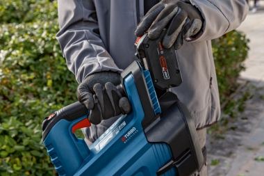 BOSCH GBL 18V-750 akumulatorowa dmuchawa do liści 18V bez akumulatora