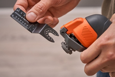 BLACK&DECKER BDCOS18D1K narzędzie wielofunkcyjne 18V 2,0Ah osprzęt walizka