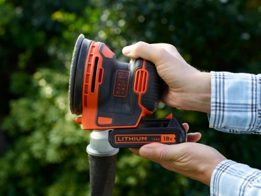 BLACK&DECKER BDCROS18 szlifierka mimośrodowa 125mm 18V 1,5Ah