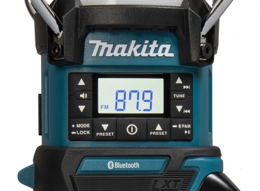 MAKITA DMR057 latarka lampa radio Bluetooth 14,4V / 18V bez akumulatora