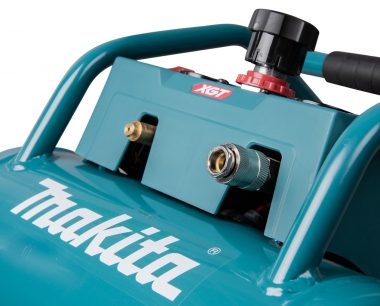 MAKITA AC001GZ sprężarka kompresor bezolejowy 40V 9,3bar 7,6l