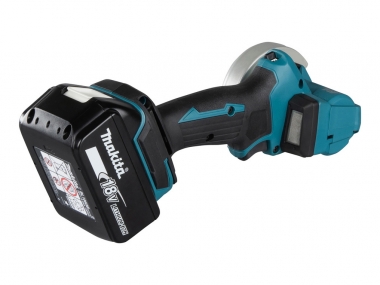 MAKITA DMC300RTJ przecinarka piła 76mm 18V 2x5,0Ah makpac